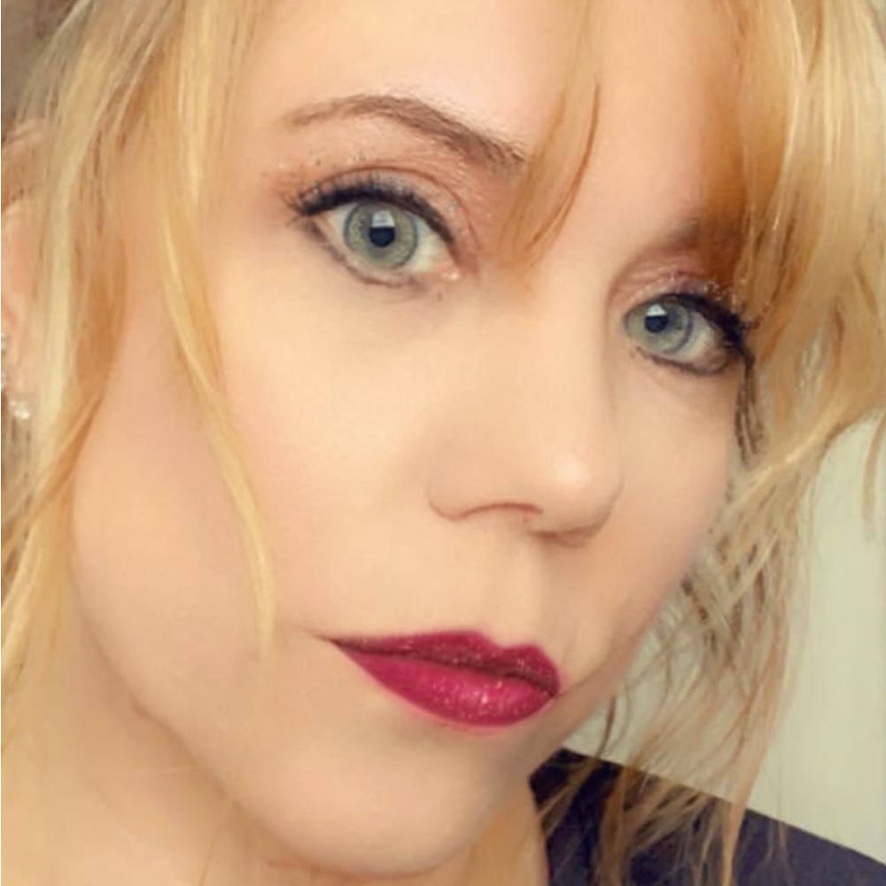 Meet your Posher, Michele